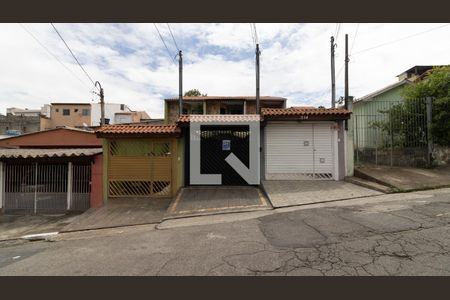 Casa à venda com 150m², 2 quartos e 2 vagasFachada