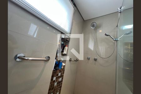 Apartamento à venda com 144m², 3 quartos e 2 vagasQuarto 2 Suite