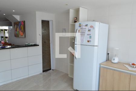 Casa de condomínio para alugar com 200m², 1 quarto e 1 vagaCozinha