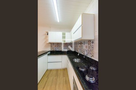 Casa para alugar com 75m², 2 quartos e 1 vaga Casa para alugar com 75m², 2 quartos e 1 vagaCozinha