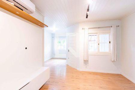 Sala de casa para alugar com 2 quartos, 75m² em São José, Canoas