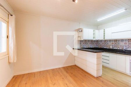 Sala de casa para alugar com 2 quartos, 75m² em São José, Canoas