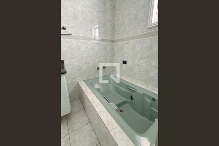 Casa de condomínio à venda com 250m², 4 quartos e sem vagaBanheiro da Suíte 1