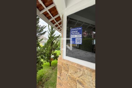 Casa de condomínio à venda com 250m², 4 quartos e sem vagaplaquinha