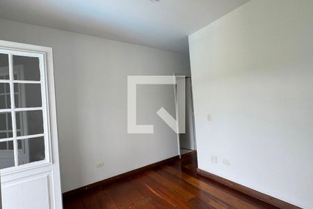 Casa de condomínio à venda com 250m², 4 quartos e sem vagaSuíte 2