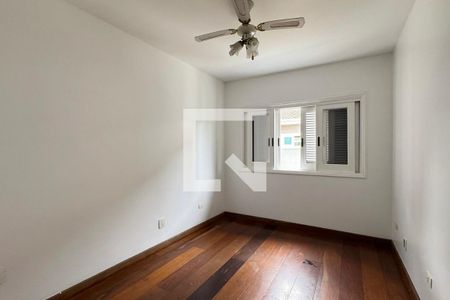 Casa de condomínio à venda com 250m², 4 quartos e sem vagaQuarto 3