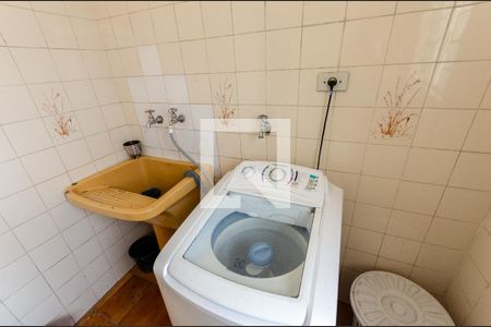 Casa à venda com 250m², 2 quartos e 2 vagasÁrea de Serviço