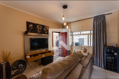 Sala de casa à venda com 2 quartos, 250m² em Jardim Peri, São Paulo