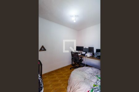 Casa à venda com 70m², 2 quartos e 2 vagasQuarto de Serviço