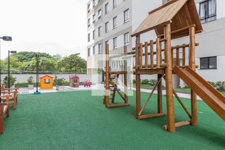 Apartamento para alugar com 38m², 2 quartos e 1 vaga Apartamento para alugar com 38m², 2 quartos e 1 vagaÁrea comum - Playground