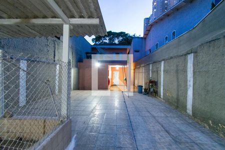 Casa à venda com 355m², 3 quartos e 3 vagasQuintal