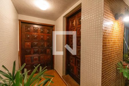 Casa à venda com 355m², 3 quartos e 3 vagasEntrada