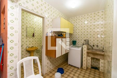 Casa à venda com 355m², 3 quartos e 3 vagasÁrea de Serviço