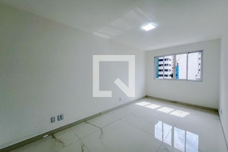 Sala/Quarto de kitnet/studio para alugar com 1 quarto, 36m² em Liberdade, São Paulo