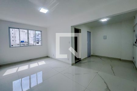 Sala/Quarto de kitnet/studio para alugar com 1 quarto, 36m² em Liberdade, São Paulo