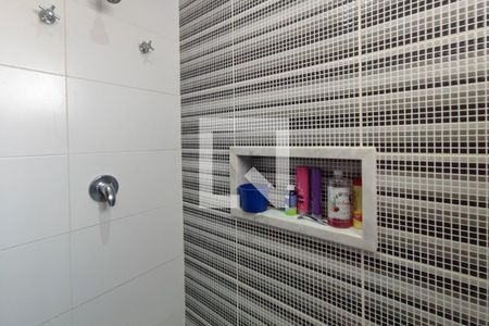 Casa de condomínio à venda com 300m², 4 quartos e 4 vagasBanheiro Suíte 4