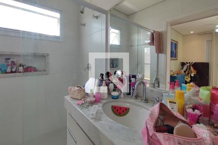 Casa de condomínio à venda com 300m², 4 quartos e 4 vagasBanheiro Suíte 3