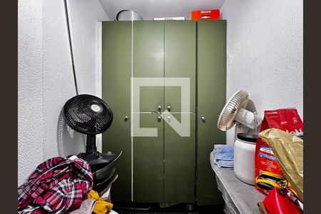 Quarto de Serviço de casa à venda com 3 quartos, 90m² em Jardim Caravelas, São Paulo