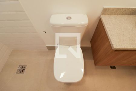 Apartamento à venda com 90m², 3 quartos e 2 vagas Apartamento à venda com 90m², 3 quartos e 2 vagasBanheiro da Suíte