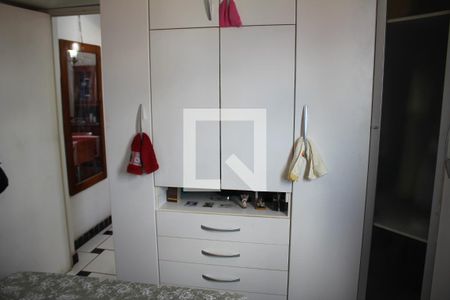 Apartamento à venda com 80m², 2 quartos e 2 vagasQuarto