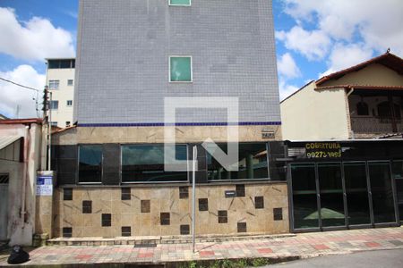Apartamento à venda com 80m², 2 quartos e 2 vagasFachada
