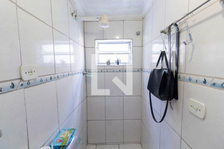 Casa para alugar com 150m², 2 quartos e sem vaga Casa para alugar com 150m², 2 quartos e sem vagaBanheiro da Suíte