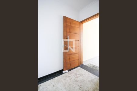 Casa à venda com 100m², 3 quartos e 2 vagas Casa à venda com 100m², 3 quartos e 2 vagasHall de entrada