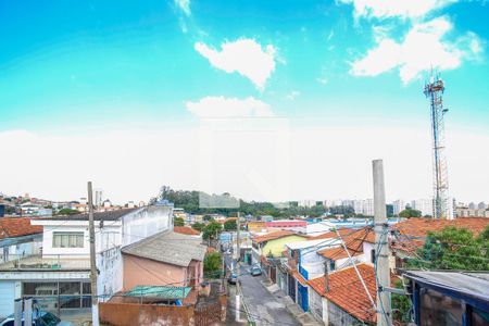 Casa à venda com 100m², 3 quartos e 2 vagas Casa à venda com 100m², 3 quartos e 2 vagasVaranda Quarto 1 - Suíte