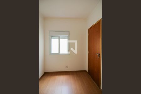 Casa à venda com 100m², 3 quartos e 2 vagas Casa à venda com 100m², 3 quartos e 2 vagasQuarto 3