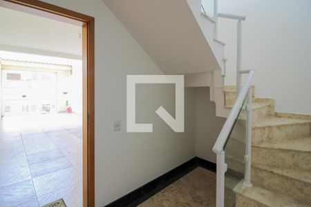 Casa à venda com 100m², 3 quartos e 2 vagas Casa à venda com 100m², 3 quartos e 2 vagasHall de entrada