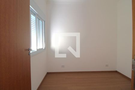 Casa à venda com 100m², 3 quartos e 2 vagasQuarto 2