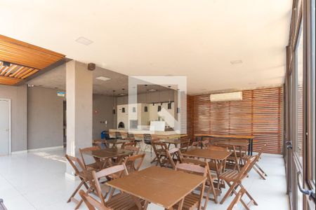 Apartamento para alugar com 50m², 2 quartos e 1 vaga Apartamento para alugar com 50m², 2 quartos e 1 vagaÁrea comum - Salão de festas