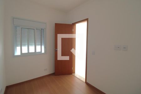 Casa à venda com 100m², 3 quartos e 2 vagasQuarto 1