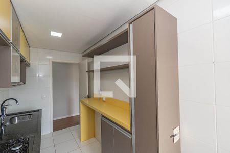 Apartamento para alugar com 57m², 2 quartos e 1 vaga Apartamento para alugar com 57m², 2 quartos e 1 vagaCozinha e Área de Serviço