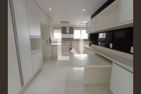 Apartamento para alugar com 288m², 4 quartos e 4 vagas Apartamento para alugar com 288m², 4 quartos e 4 vagasFoto 10