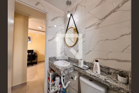 Apartamento à venda com 50m², 2 quartos e 1 vaga Apartamento à venda com 50m², 2 quartos e 1 vagaBanheiro