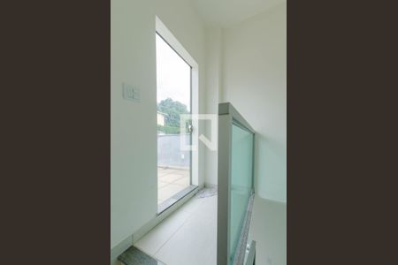 Apartamento para alugar com 130m², 2 quartos e 2 vagasEscada