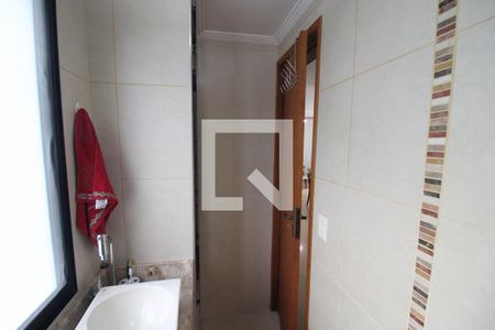 Apartamento à venda com 112m², 4 quartos e 2 vagasBanheiro 1