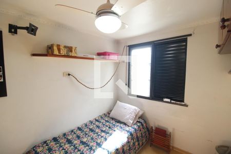 Apartamento à venda com 112m², 4 quartos e 2 vagasQuarto 3