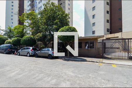 Apartamento para alugar com 55m², 2 quartos e 1 vagaFachada