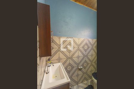 Casa à venda com 80m², 2 quartos e 1 vaga Casa à venda com 80m², 2 quartos e 1 vagaBanheiro