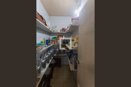 Apartamento à venda com 460m², 7 quartos e 2 vagasDespensa