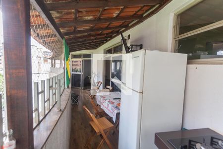 Apartamento à venda com 460m², 7 quartos e 2 vagasVaranda da Suíte 3 e do Quarto 4