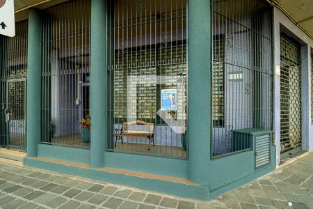 Apartamento à venda com 171m², 3 quartos e sem vaga Apartamento à venda com 171m², 3 quartos e sem vagaFachada