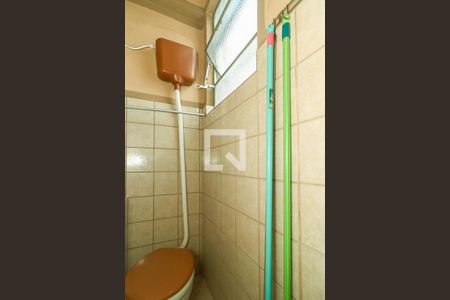 Apartamento à venda com 171m², 3 quartos e sem vaga Apartamento à venda com 171m², 3 quartos e sem vagaLavabo