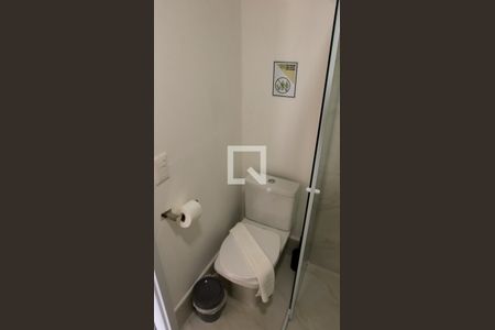 Banheiro de kitnet/studio à venda com 1 quarto, 27m² em Perdizes, São Paulo