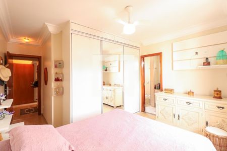 Apartamento à venda com 130m², 3 quartos e 2 vagasSuíte