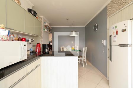 Apartamento à venda com 130m², 3 quartos e 2 vagasCozinha