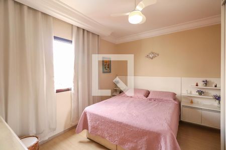 Apartamento à venda com 130m², 3 quartos e 2 vagasSuíte