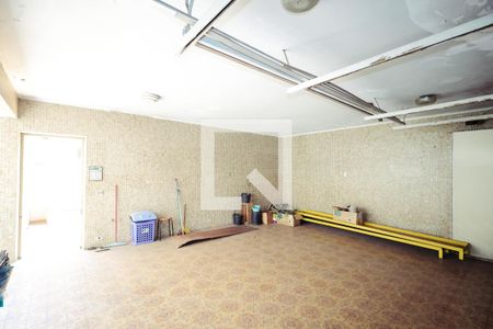 Casa à venda com 380m², 5 quartos e 4 vagasGaragem